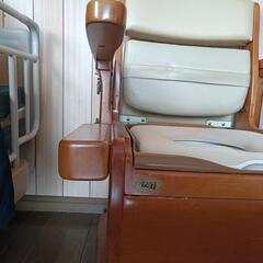 介護用ポータブルトイレの画像