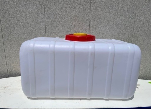 水タンク　