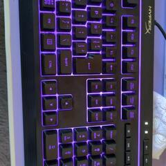 ゲーミングキーボードの画像