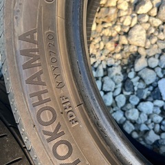 ヨコハマ　中古タイヤの画像