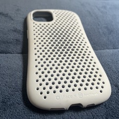 iPhone13.14 ケース メッシュの画像