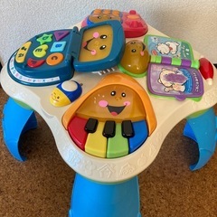 【FISHER PRICE】にこにこ！ラーニング おしゃべりバイリンガルテーブルの画像