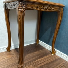 【受付終了】小さな机・サイドテーブル・アンティークの画像