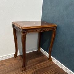 【受付終了】小さな机・サイドテーブル・アンティーク