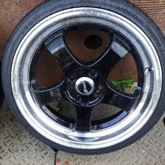 新品同様！軽自動車用17インチタイヤホイル４本セット おまけ付き！の画像