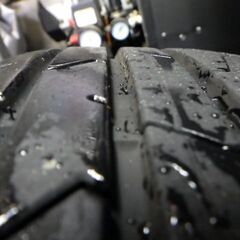 新品同様！軽自動車用17インチタイヤホイル４本セット おまけ付き！の画像