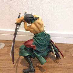 ワンピース ゾロ フィギュアの画像