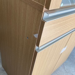 【超美品】　食器棚　一人暮らし用　棚　キッチン棚の画像