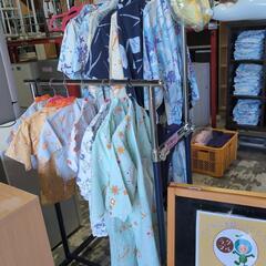 浴衣 色々 子供用もあります 1着330円の画像