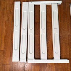 グレイッシュ ベビーゲートの画像