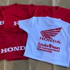 ホンダのTシャツの画像