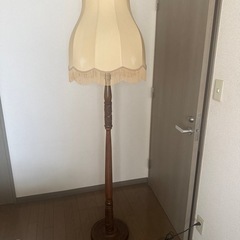 アンティーク　フロアランプの画像