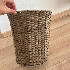 ゴミ箱の画像