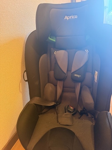決定しました。最終価格アップリカ　チャイルドシート39800円→10000→5000