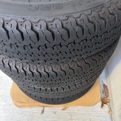 バリ山　ヨコハマタイヤ　スーパーバン355　スチールホイール付き  4本セットの画像