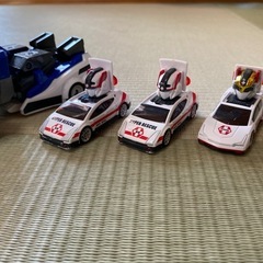 変形ロボ トミカドライブヘッド3機と拡張機1機とミニカーのセット✨の画像