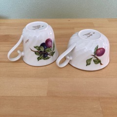 プルーン柄コーヒーカップセットの画像