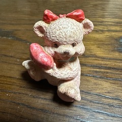 クマの置物の画像