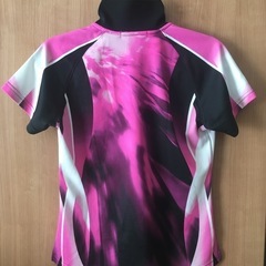バタフライ　卓球ユニフォーム　Sサイズの画像