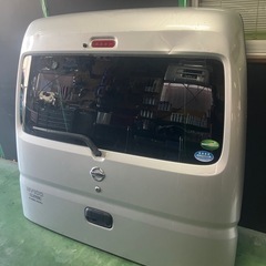 引き取り限定！17V バックドア　Z2Sの画像