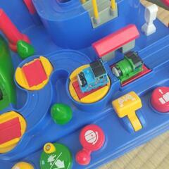 【最終値下げ】トーマスレッツゴー大冒険(知育おもちゃ)の画像