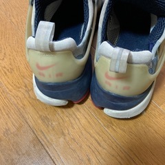 NIKE スニーカー　サイズ25センチの画像
