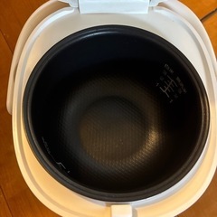 炊飯器　2.5合炊き　2019年製の画像