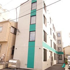 ⭕初期費用0円⭕オートロック付き、最上階築浅マンション （…