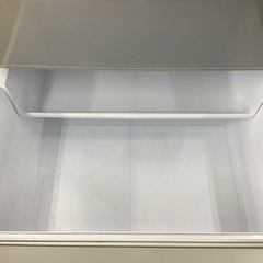 【トレファク神戸新長田店 買取/販売】取りに来られる方限定！MITSUBISHIの3ドア冷蔵庫2017年製のご紹介です！の画像