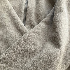 UNIQLO ブラウン　フリースジャケットの画像