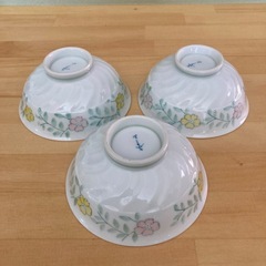 ご飯茶碗　3つセットの画像