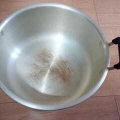 大型鍋　使用頻度小の画像