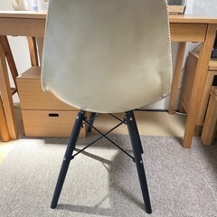オシャレなチェアーの画像