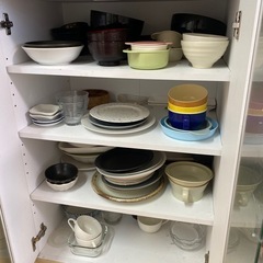 食器棚上げます
の画像
