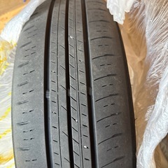 165/65R14 のタイヤの画像