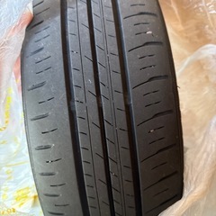 165/65R14 のタイヤの画像