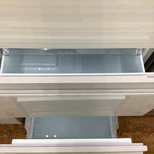TOSHIBA 3ドア冷蔵庫のご紹介です