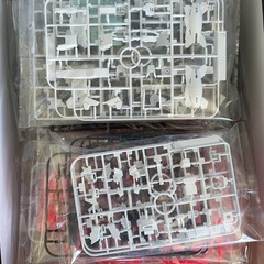 🉐①新品未組立　MG　ユニコーンガンダムRX-0の画像