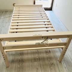 【取引中】ベッド（シングル）　フレーム　枠のみの画像