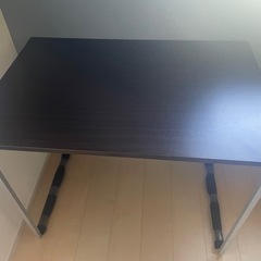 テーブル椅子セットの画像