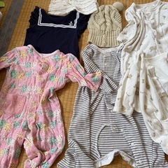 女の子お洋服の画像