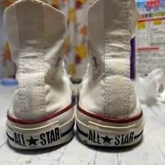 CONVERSEハイカットスニーカー23.5の画像