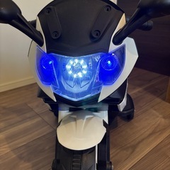 電動キッズバイク　充電器付　サウンド機能付き　完動品！の画像