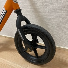 ストライダー　オレンジの画像