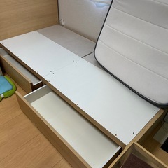 シングルベッドの画像