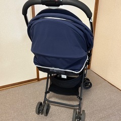 Apricaベビーカーの画像