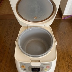 一人暮らし用炊飯器の画像