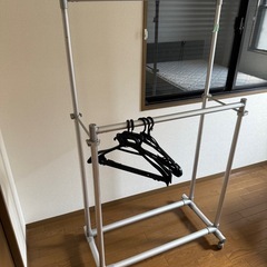 ラック、バーガーラックの画像
