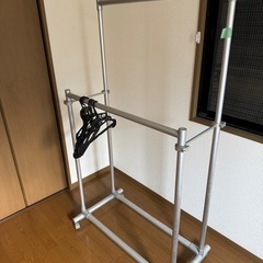 ラック、バーガーラックの画像