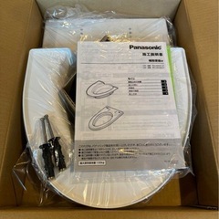 ほぼ新品未使用 Panasonic 補高便座α♯5 PN-L520211Pの画像